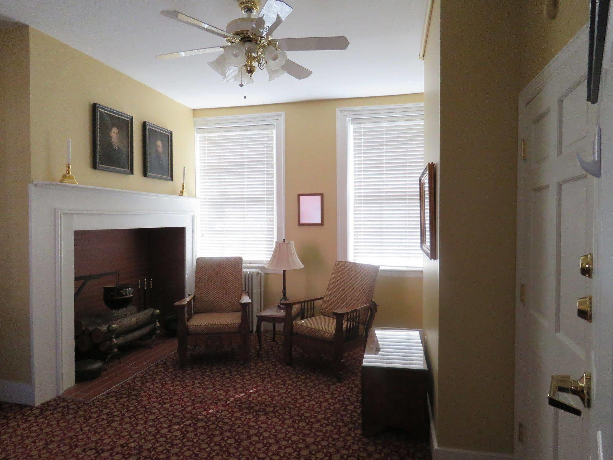 The Swope Manor Bed & Breakfast เกตตีสเบิร์ก ภายนอก รูปภาพ