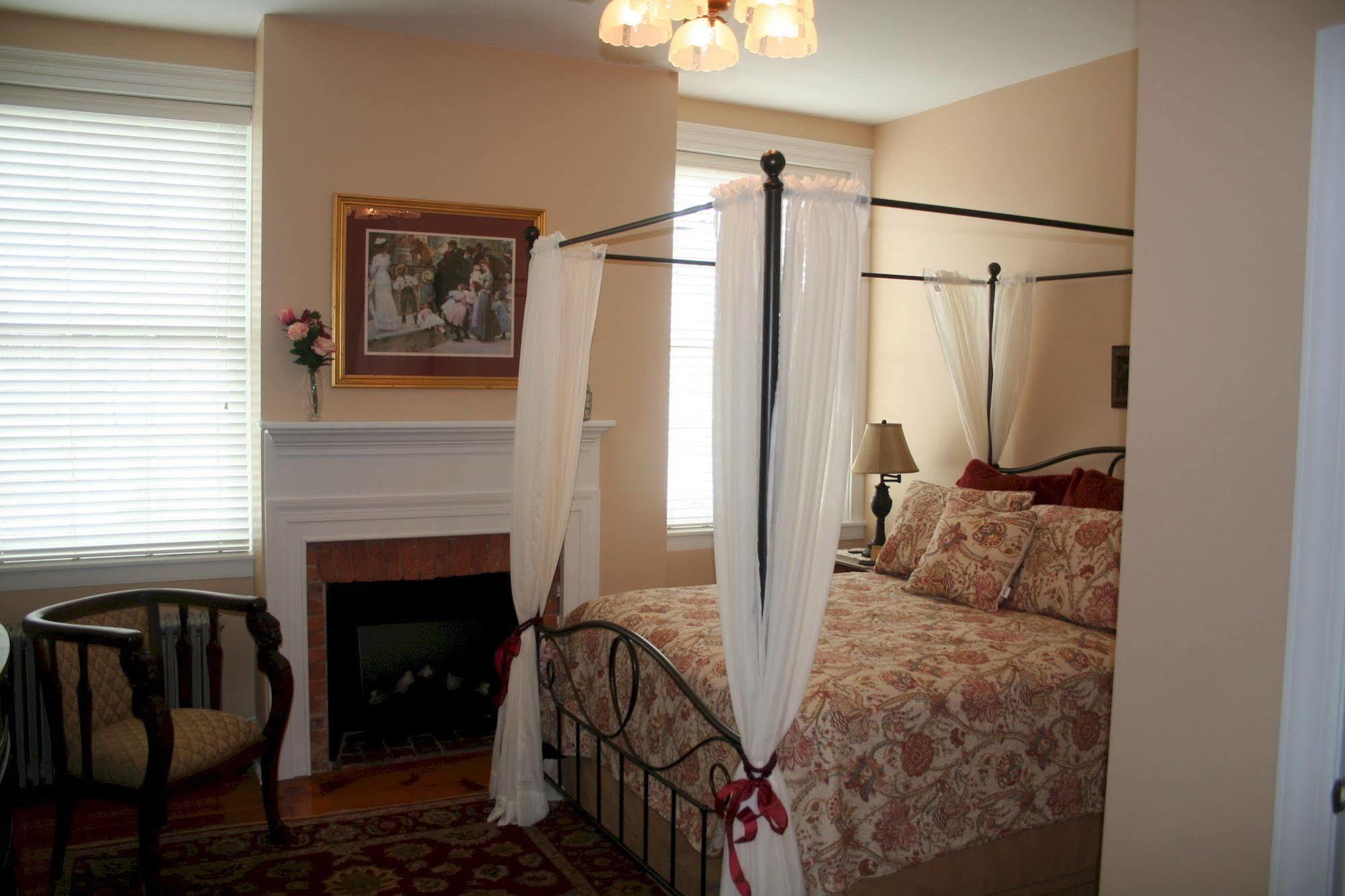 The Swope Manor Bed & Breakfast เกตตีสเบิร์ก ภายนอก รูปภาพ